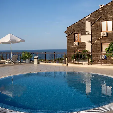 Poolside Paradise * Sozopol