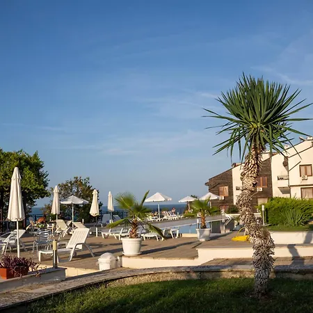 Poolside Paradise Ξενοδοχείο με διαμερίσματα